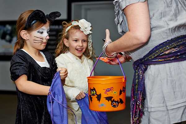 Image for Bones, Bats, Boo! Family Overnight (Grade K-8 with adult)