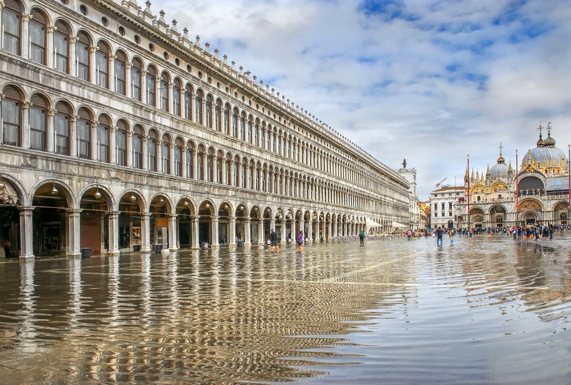 De Venice