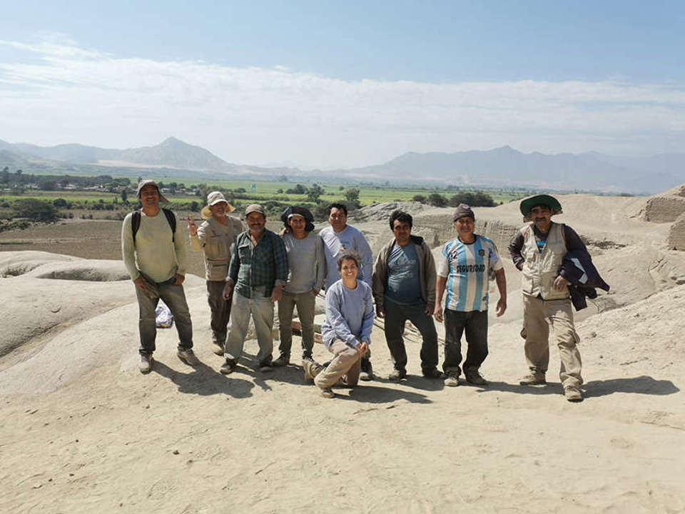 Director Jessica Ortiz Zevallos with members of the archaeological research project team at Pañamarca